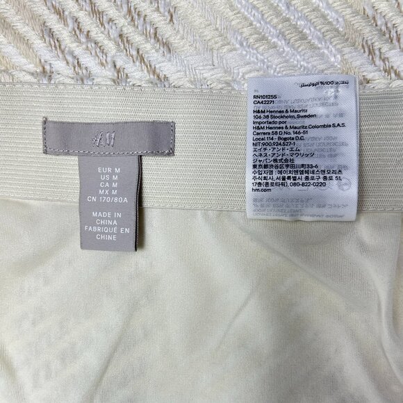 H&M chic tweed-inspired textured cream skirt - Size Medium - Picture 7 of 7